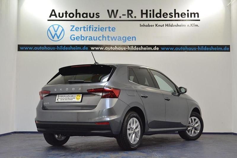 Neu Skoda Fabia Selection 95 PS (69 kW) 2025 Grau Limousine