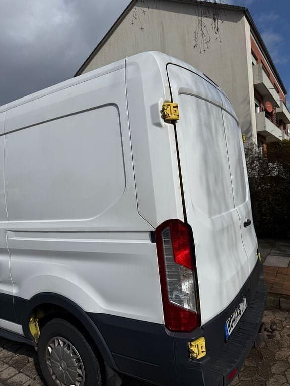 Second-hand Ford Transit 101 CP (74 kW) 2014 Alb Monovolum