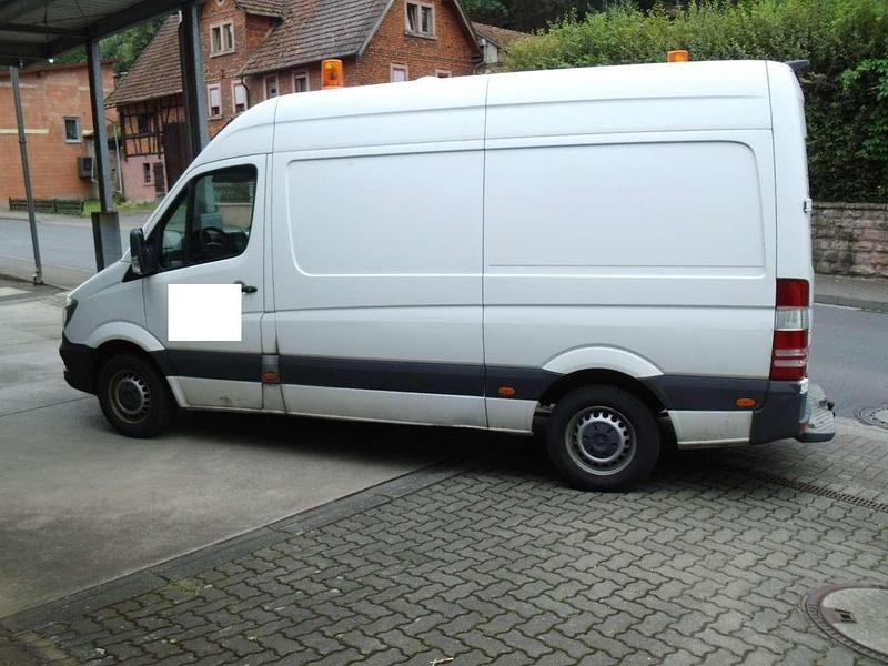 Gebraucht Mercedes Sprinter 143 PS (105 kW) 2018 Arktikweiss Van