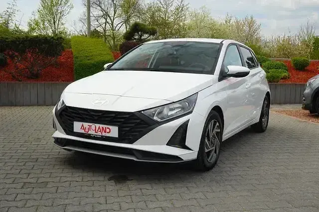 Neu Hyundai i20 Select 79 PS (58 kW) 2025 Othercolor Kleinwagen