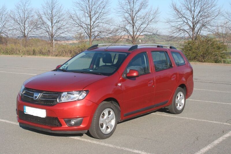 Rot Gebraucht 2014 Dacia Logan MCV Prestige Kombi | 4.980 € (Etwas zu teuer) - Bild 1/4