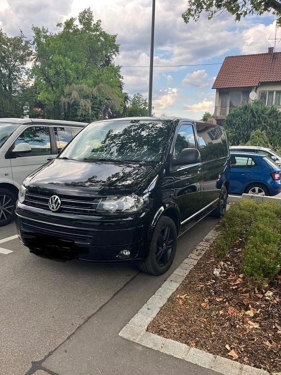 Second-hand VW T5 140 CP (102 kW) 2012 Negru Van