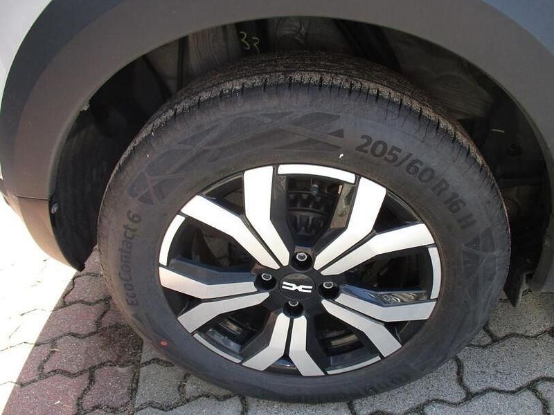 Gebraucht Dacia Sandero Expression 91 PS (66 kW) 2023 Grau Kleinwagen