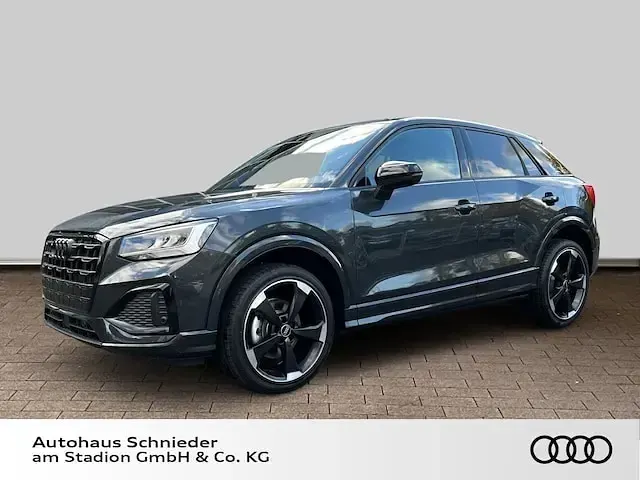 Gebraucht Audi Q2 Advanced Plus 150 PS (110 kW) 2026 Manhattangrau metallic SUV