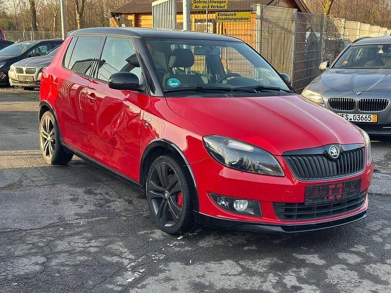 Gebraucht Skoda Fabia Monte Carlo 105 PS (77 kW) 2012 Rot Limousine