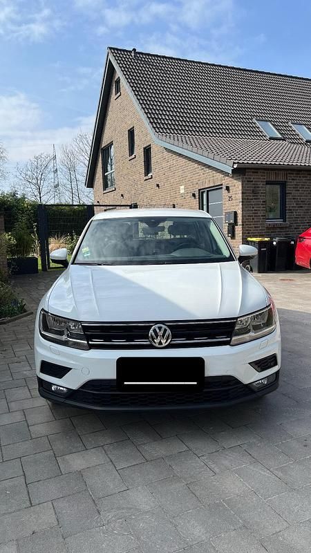 Gebraucht VW Tiguan 130 PS (95 kW) 2020 Weiß SUV