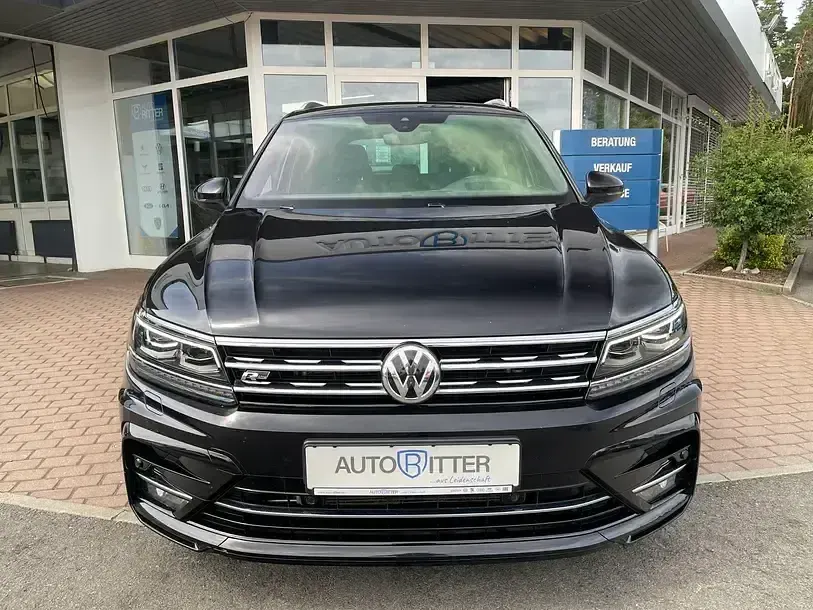 Gebraucht VW Tiguan Highline 239 PS (175 kW) 2017 Schwarz SUV