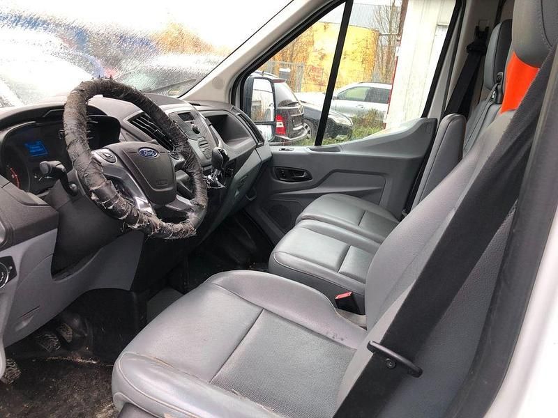 Second-hand Ford Transit Trend 105 CP (77 kW) 2017 Alb Berlinǎ