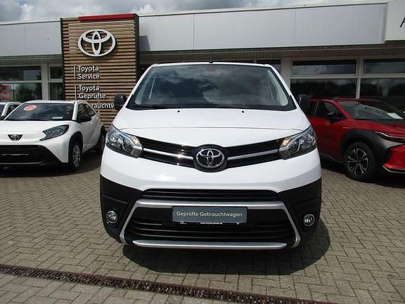 Gebraucht Toyota Proace Comfort 144 PS (105 kW) 2024 Ice white Van / Kleinbus