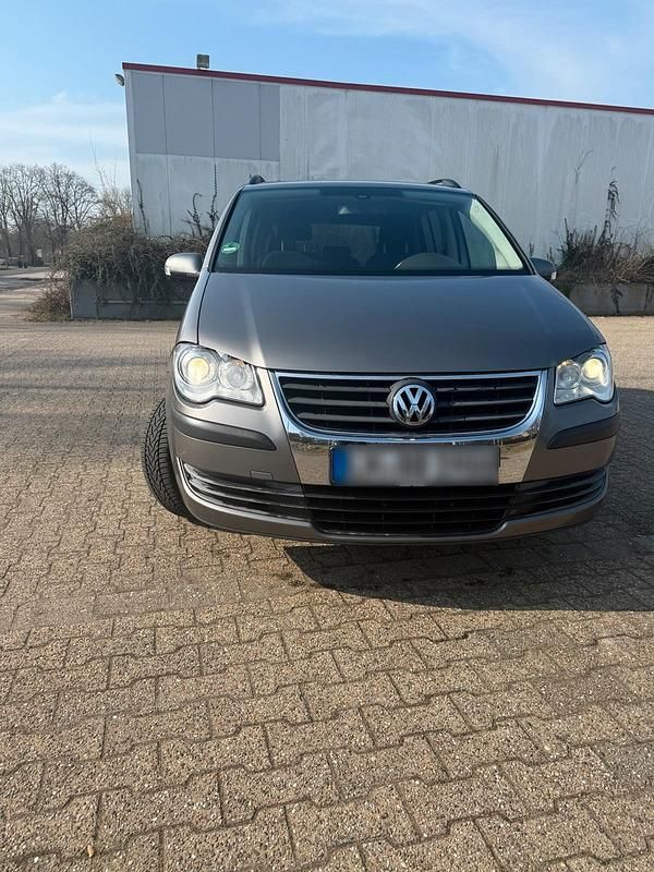 Gebraucht VW Touran 105 PS (77 kW) 2008 Van / Kleinbus