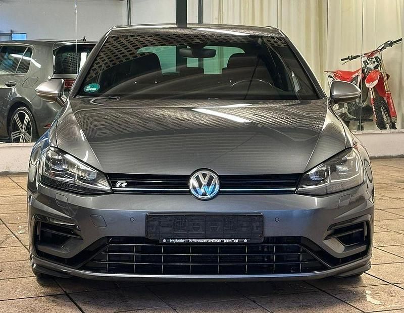 Gebraucht VW Golf VII R 310 PS (228 kW) 2018 Grau Limousine