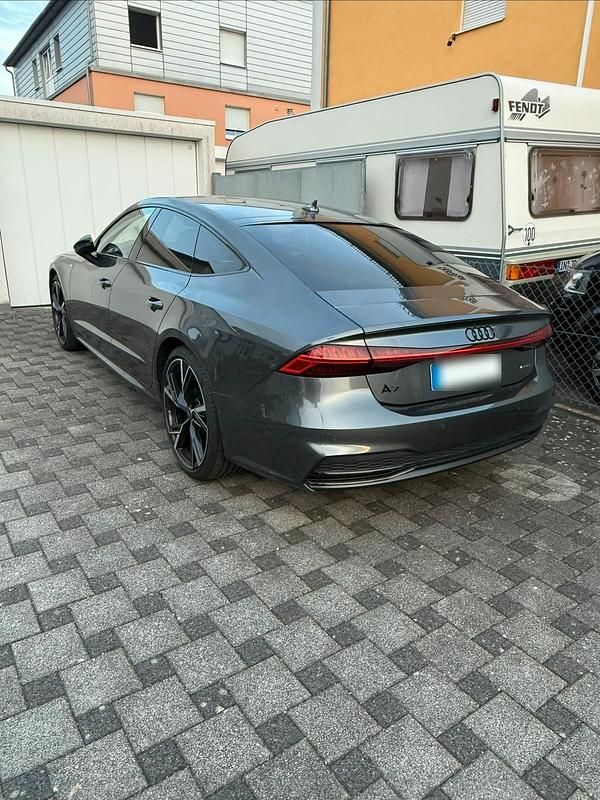 Gebraucht Audi A7 Ambiente 265 PS (194 kW) 2024 Grau Limousine
