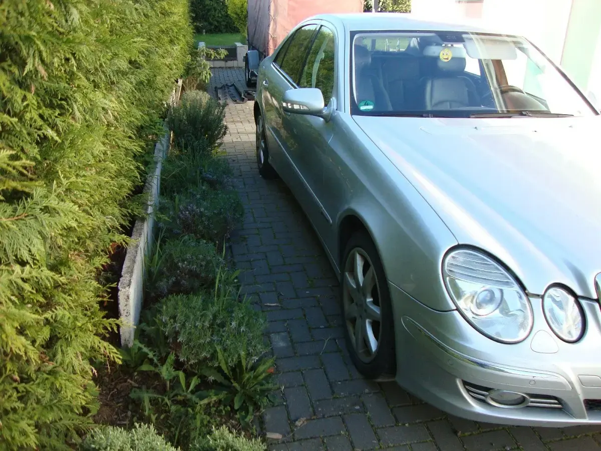 Gebraucht Mercedes E320 224 PS (164 kW) 2008 Silber Limousine