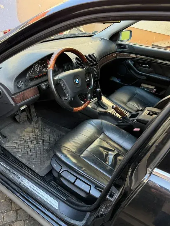Gebraucht BMW 525 163 PS (119 kW) 2004 Schwarz Limousine