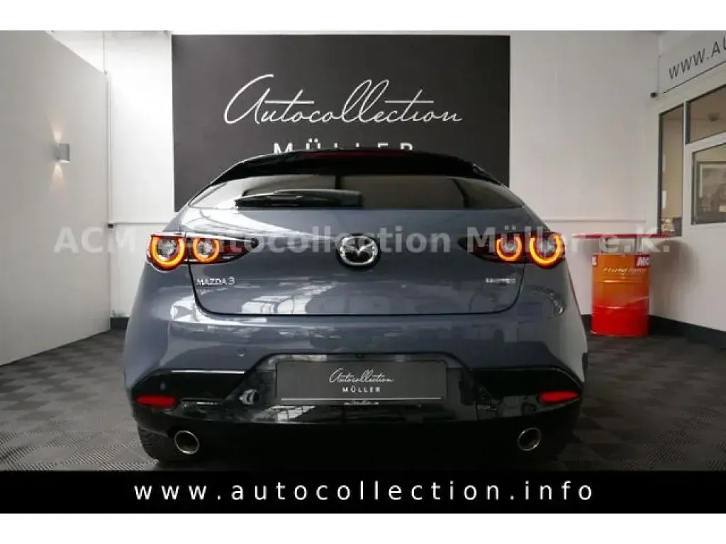 Gebraucht Mazda 3 186 PS (136 kW) 2022 Polymetal grey (metallic) Limousine