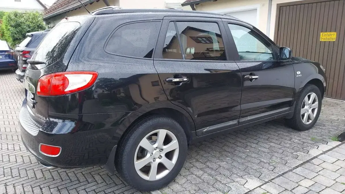 Gebraucht Hyundai Santa Fe 155 PS (114 kW) 2009 Schwarz SUV