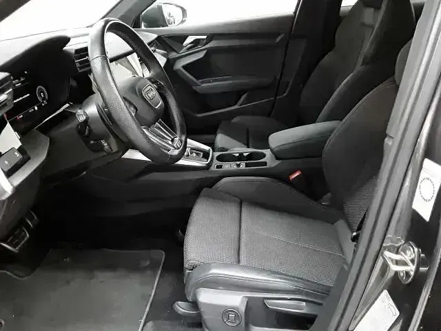 Second-hand Audi A3 S-Line 150 CP (110 kW) 2022 Gri Berlinǎ