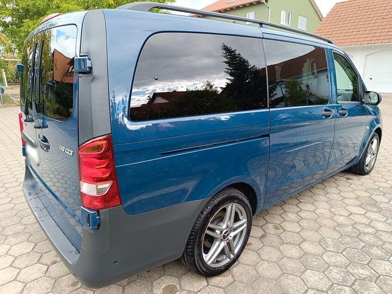 Gebraucht Mercedes Vito 163 PS (119 kW) 2018 Blau Van