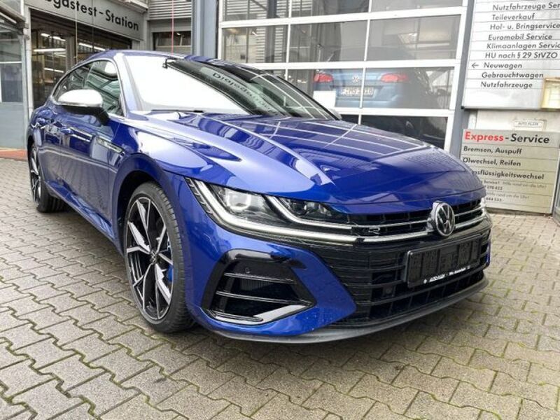 Blau Gebraucht 2021 VW Arteon R Kombi | 39.850 € (Teuer) - Bild 1/3