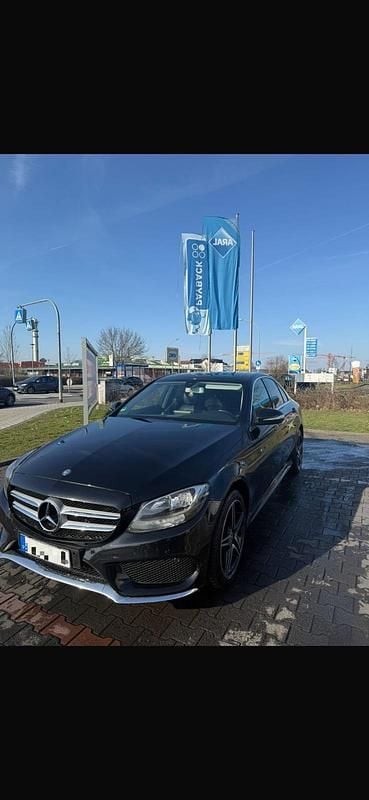 Gebraucht Mercedes C220 163 PS (119 kW) 2014 Schwarz Limousine