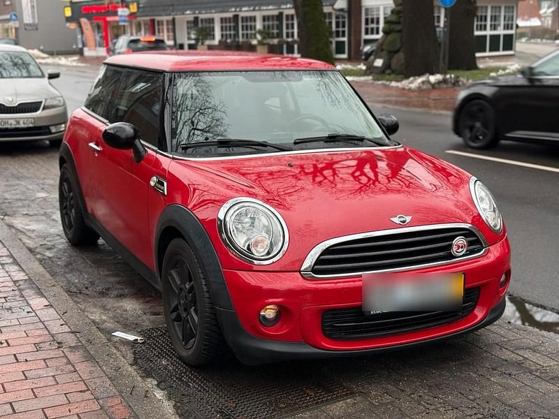 Rot Gebraucht 2014 Mini ONE Kleinwagen | 5.500 € (Superpreis) - Bild 1/4