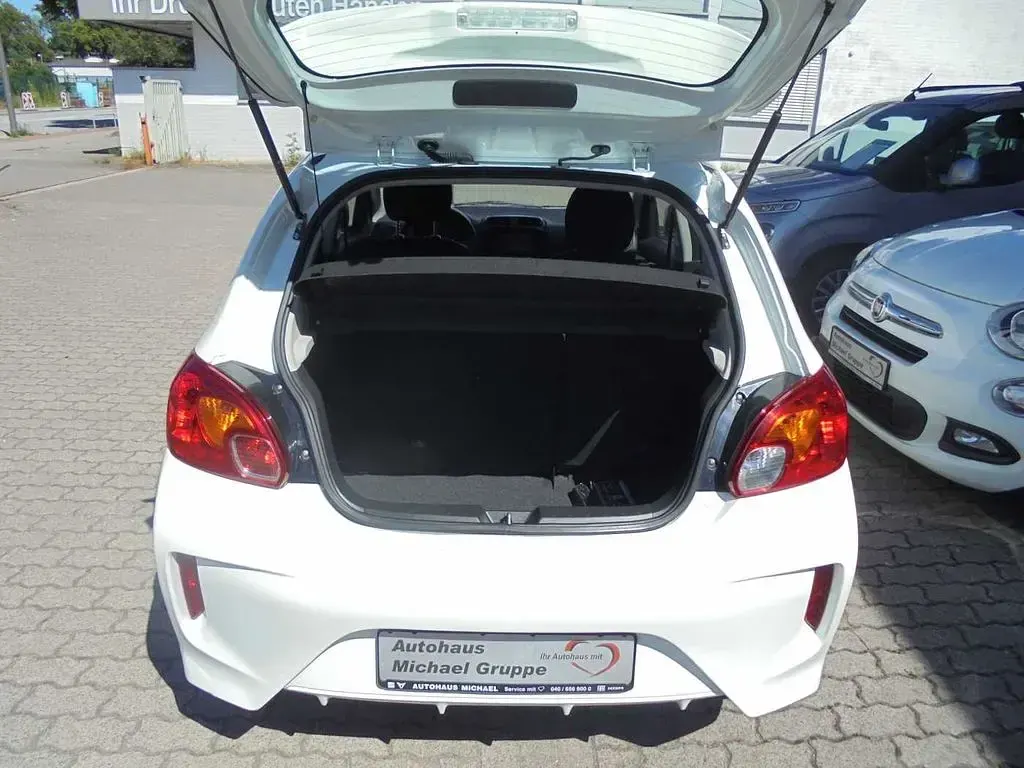 Gebraucht Mitsubishi Space Star 80 PS (58 kW) 2023 Weiß Kleinwagen