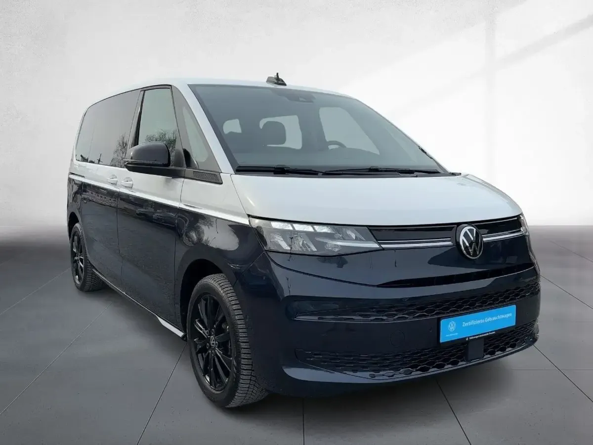Gebraucht VW Multivan Life 150 PS (110 kW) 2025 Van / Kleinbus