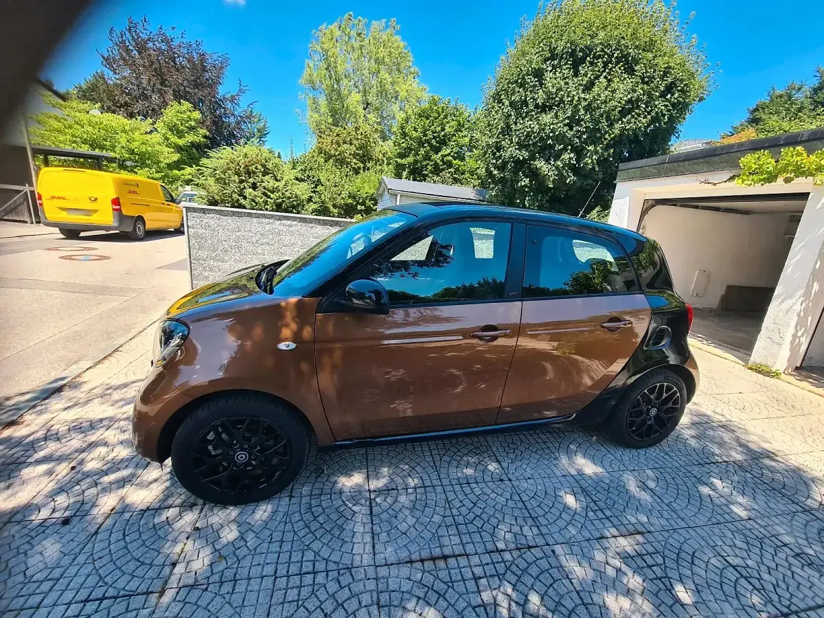 Gebraucht Smart ForFour Prime 90 PS (66 kW) 2016 Braun Kleinwagen