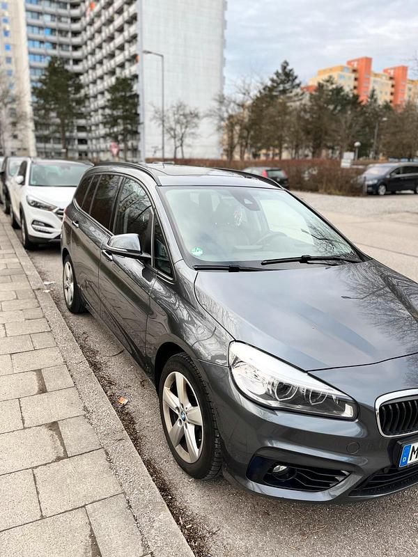 Gebraucht BMW 220 190 PS (139 kW) 2016 Grau Kombi