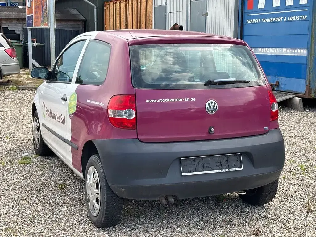Gebraucht VW Fox Basis 69 PS (50 kW) 2006 Weiß Kleinwagen