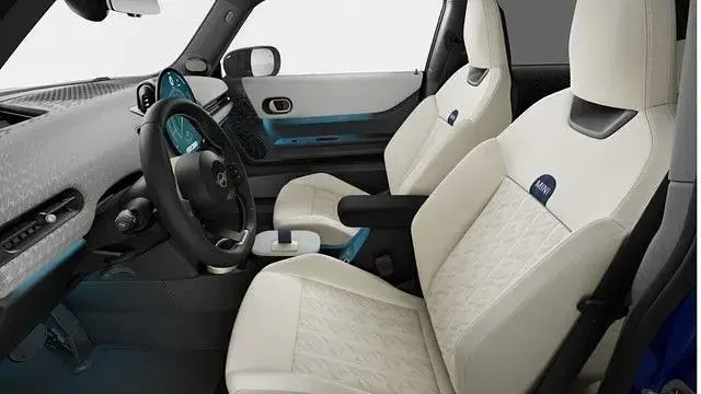Używany Mini Cooper 114 kW (156 KM) 2025 Niebieski Hatchback