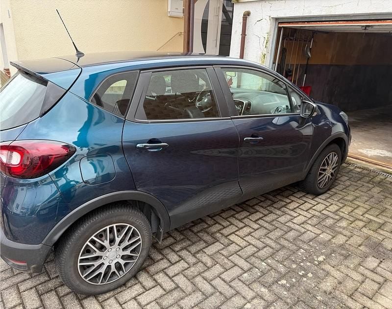 Gebraucht Renault Captur 90 PS (66 kW) 2019 SUV