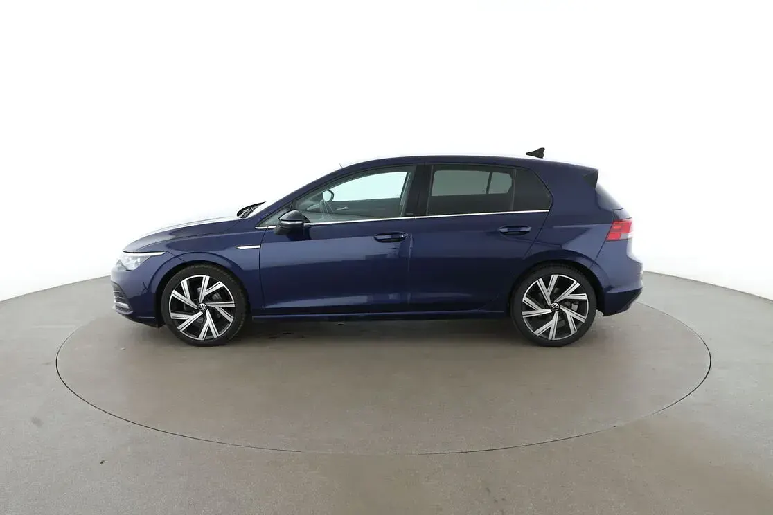 Gebraucht VW Golf VIII Style 150 PS (110 kW) 2023 Blau Limousine