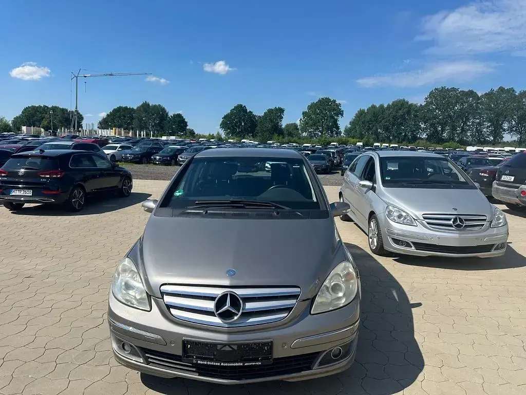 Gebraucht Mercedes B170 116 PS (85 kW) 2006 Grau Van / Kleinbus