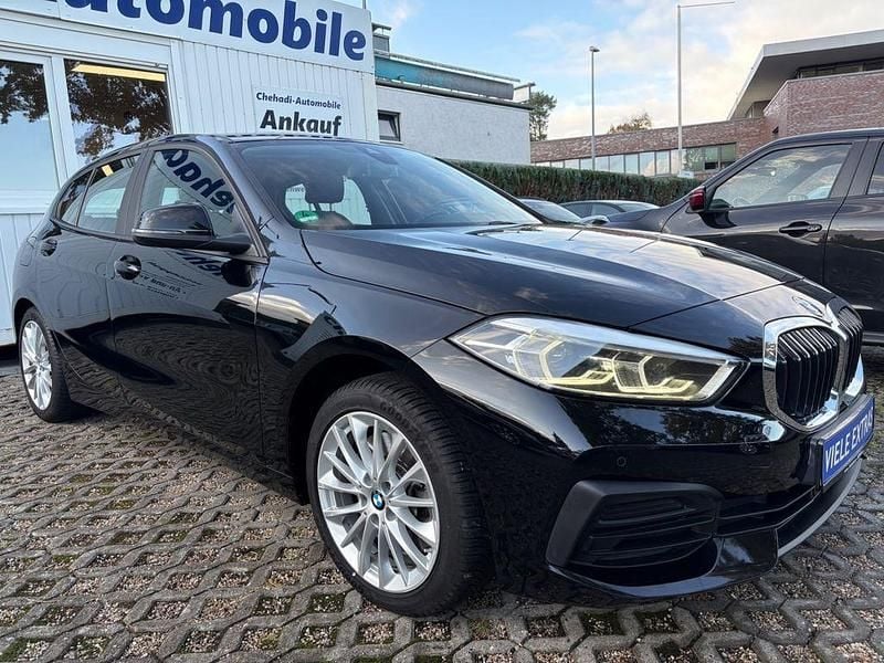 Gebraucht BMW 120 Advantage 190 PS (139 kW) 2020 Schwarz Kleinwagen