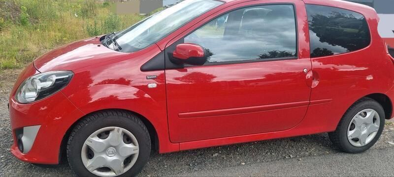 Rot Gebraucht 2011 Renault Twingo Kleinwagen | 1.650 € (Guter Preis) - Bild 1/4