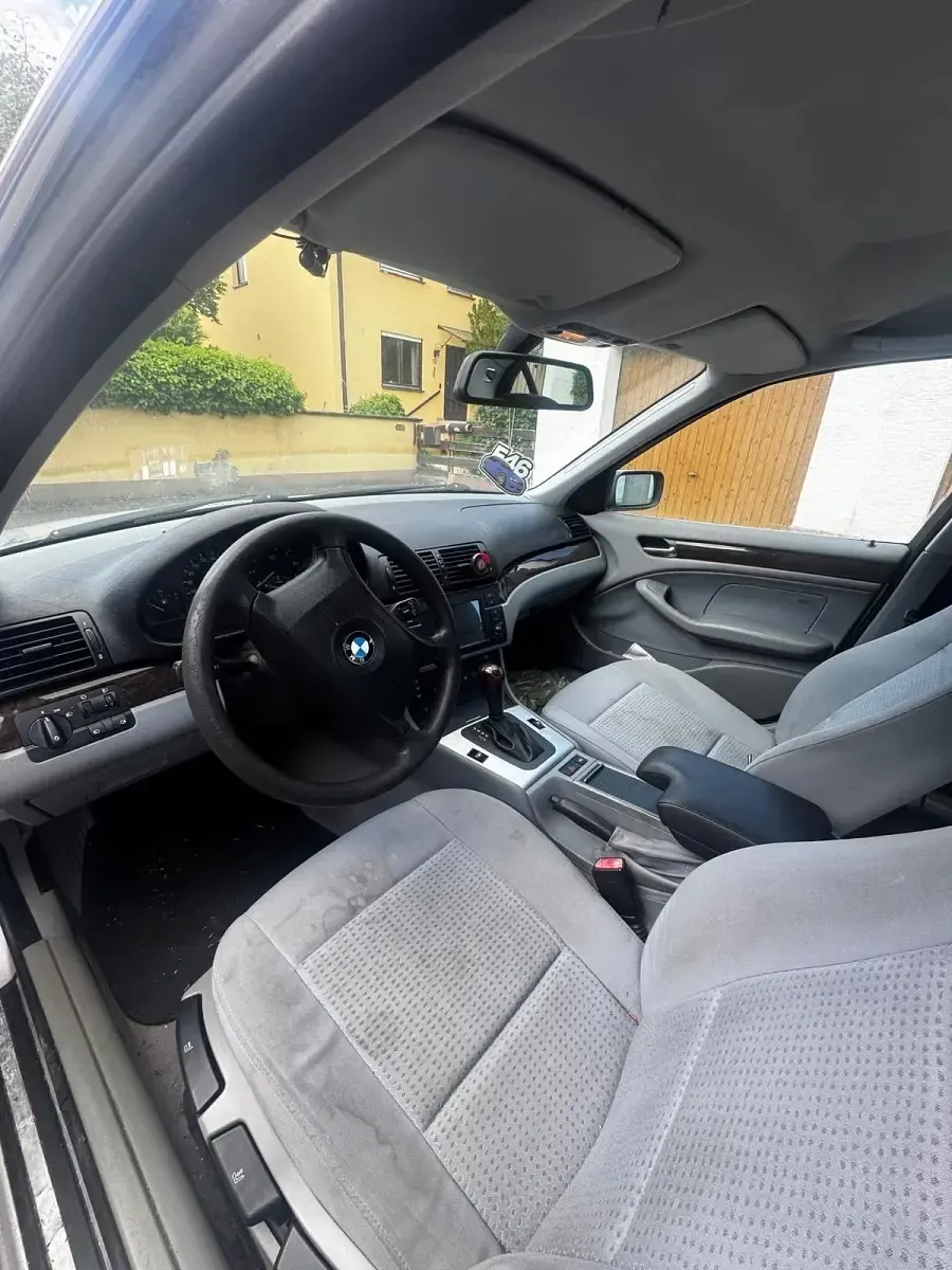 Gebraucht BMW 320 Basis 170 PS (125 kW) 2001 Silber Limousine