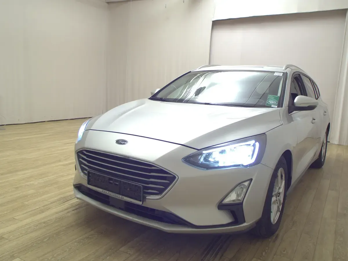 Używany Ford Focus Titanium 150 KM (110 kW) 2020 Srebrny Kombi