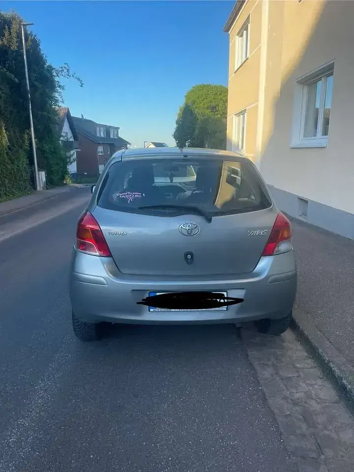 Gebraucht Toyota Yaris Cool 69 PS (50 kW) 2009 Kleinwagen
