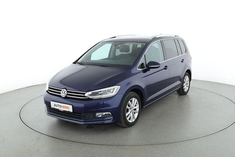 Blau Gebraucht 2017 VW Touran Highline Van / Kleinbus | 19.700 € (Fairer Preis) - Bild 1/3