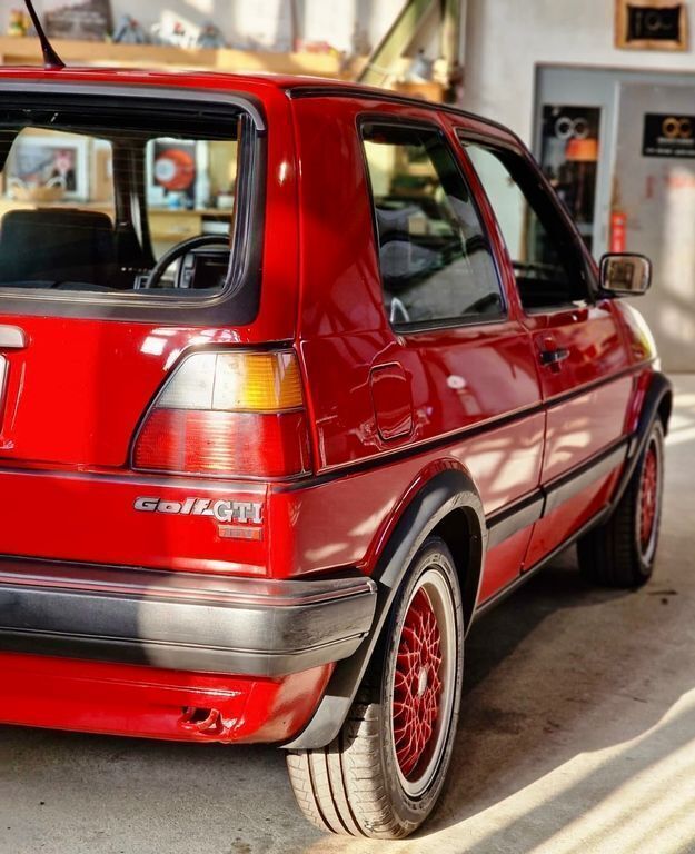Rot Gebraucht 1988 VW Golf II GTI Kleinwagen | 13.980 € - Bild 1/4
