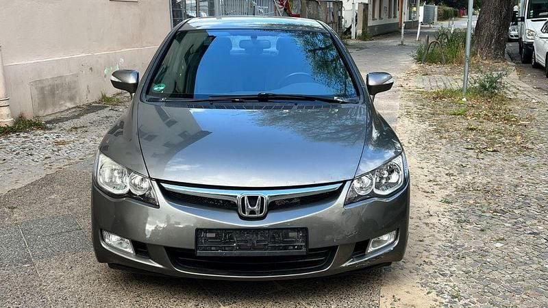 Gebraucht Honda Civic Elegance 116 PS (85 kW) 2008 Gold Limousine