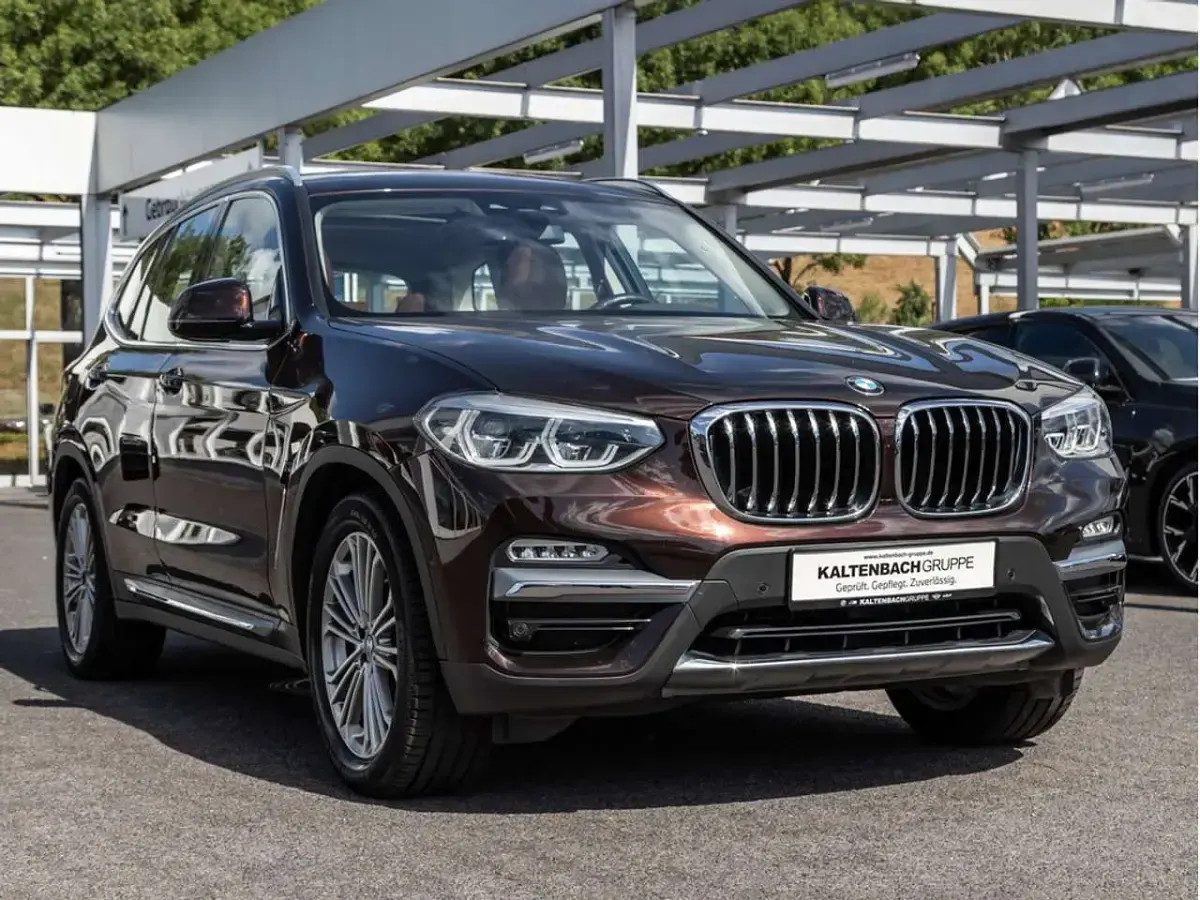 Gebraucht BMW X3 Luxury Line 190 PS (139 kW) 2019 Braun SUV