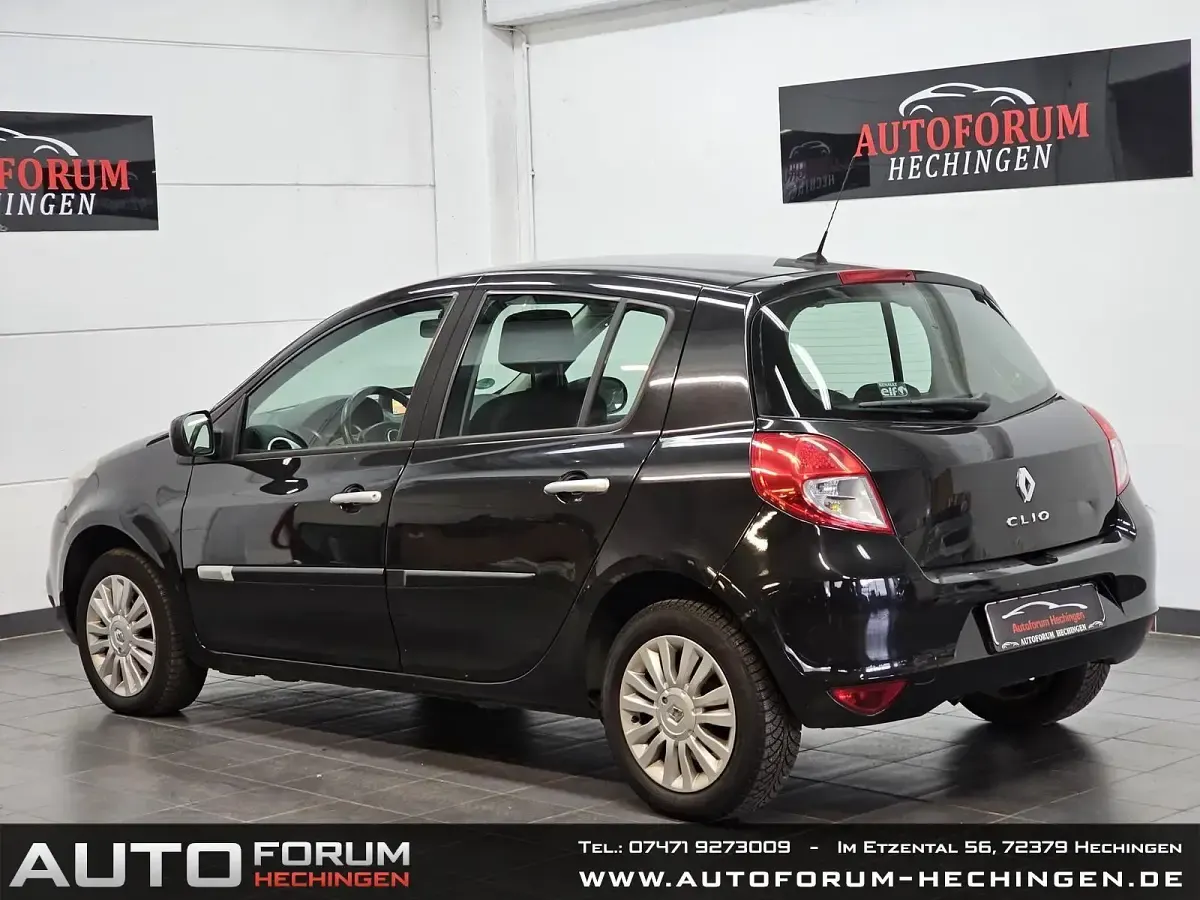Gebraucht Renault Clio III 101 PS (74 kW) 2009 Perlmuttschwarz Limousine