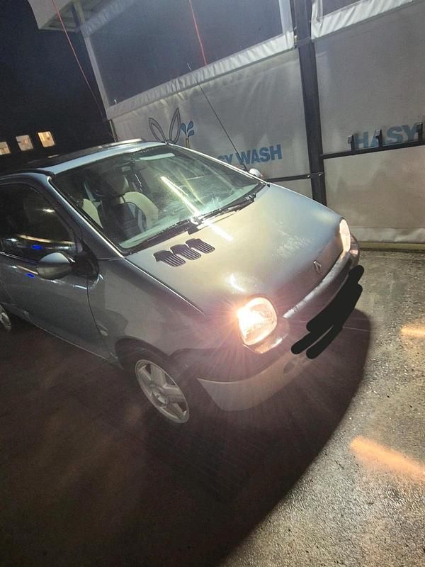 Gebraucht Renault Twingo 58 PS (42 kW) 2003 Grau Kleinwagen