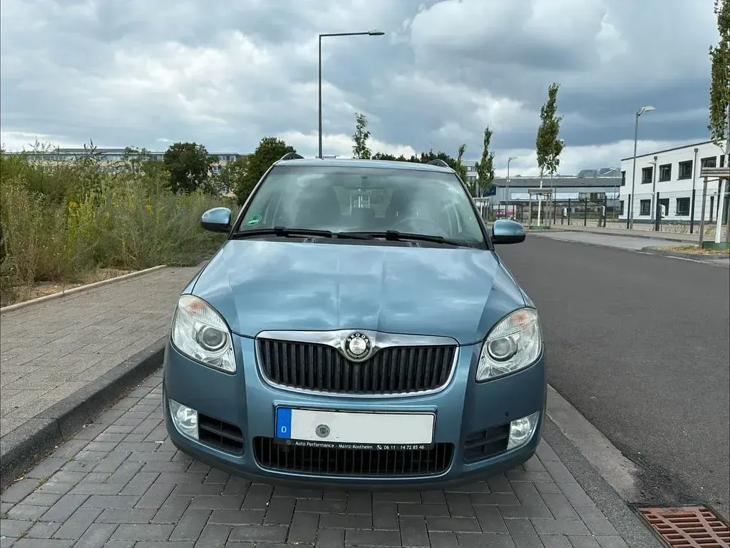 Gebraucht Skoda Fabia Ambiente 69 PS (50 kW) 2008 Blau Kombi