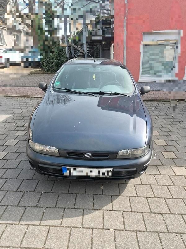 Second-hand Fiat Brava S 103 CP (75 kW) 1997 Albastru Hatchback