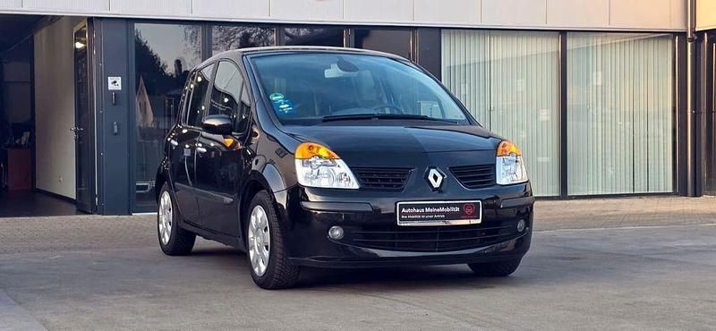 Second-hand Renault Modus 111 CP (81 kW) 2005 Negru Monovolum