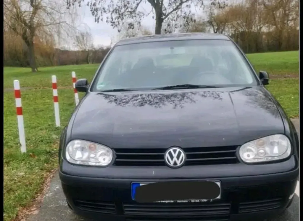 Gebraucht VW Golf IV 101 PS (74 kW) 2000 Schwarz Limousine