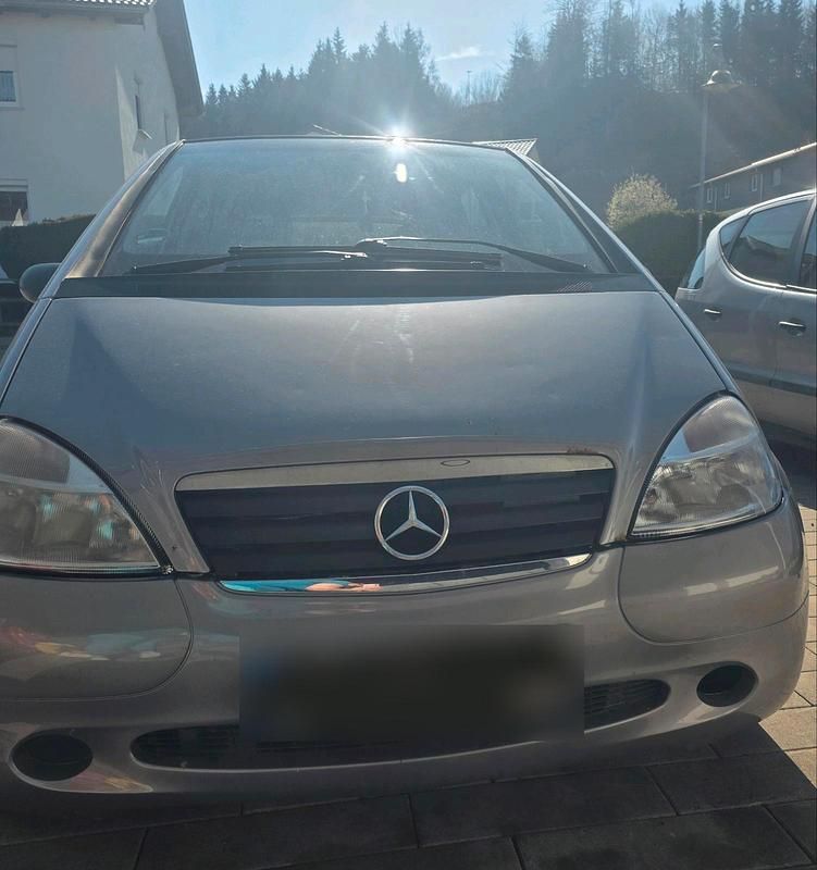 Gebraucht Mercedes A160 102 PS (75 kW) 2000 Silber Kleinwagen